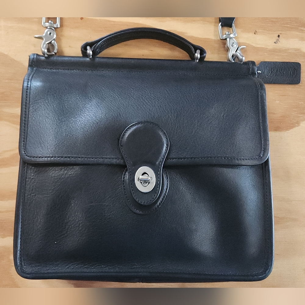 Coach Classic Willis Bag - Picture 4 of 16
